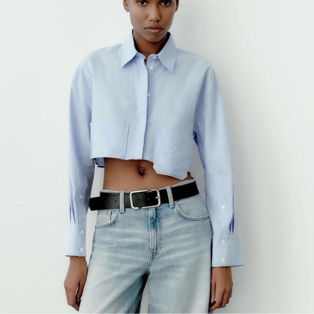 ZARA Light Blue Cropped Oxford Shirt Minimalist Clean Girl Size M